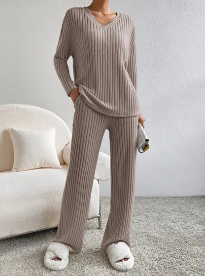 Casual 2-Piece Loungewear Set – Comfortable Matching Top &amp; Pants