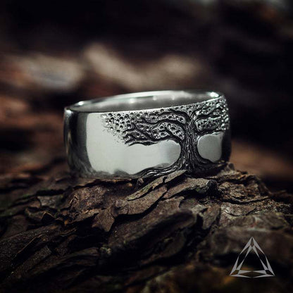 Retro Tree of Life Carved Ring – Boho Nature-Inspired Band