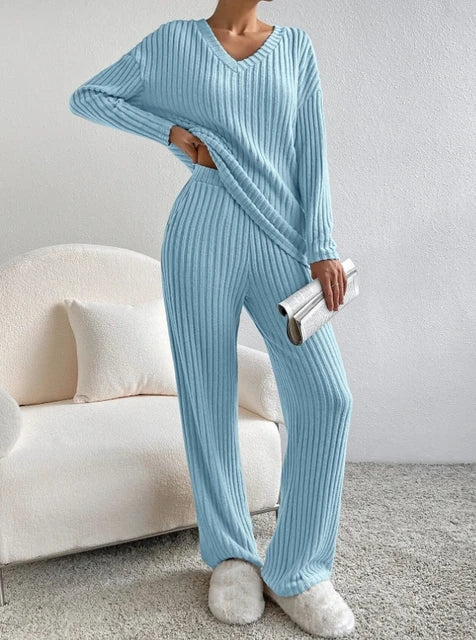 Casual 2-Piece Loungewear Set – Comfortable Matching Top &amp; Pants