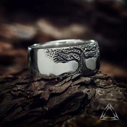 Retro Tree of Life Carved Ring – Boho Nature-Inspired Band